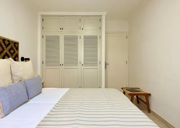 Canaryislandshost L Coral Apartman *